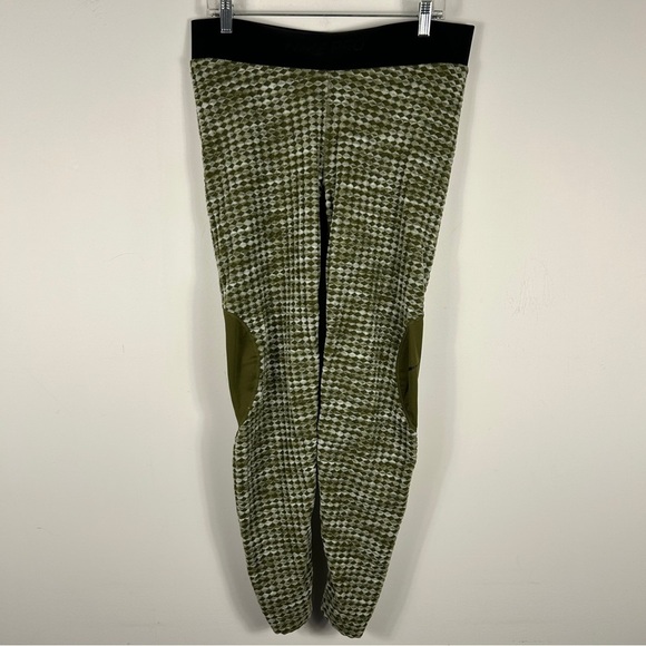❤️ NWT Nike Pro Brown HyperWarm Training Houndstooth Corduroy Leggings - Picture 1 of 11